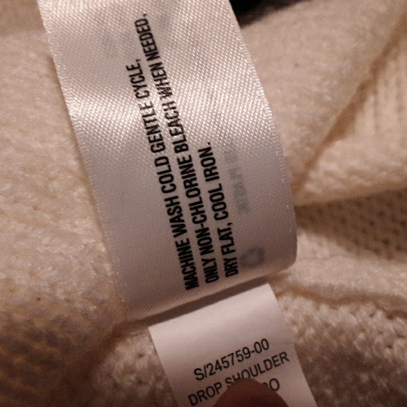 Gap scoop-neck sweater - Picture 7 of 7